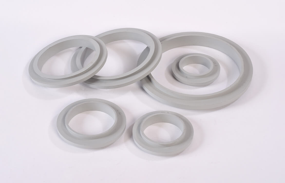 realizzazione anelli di tenuta varie forme e materiali